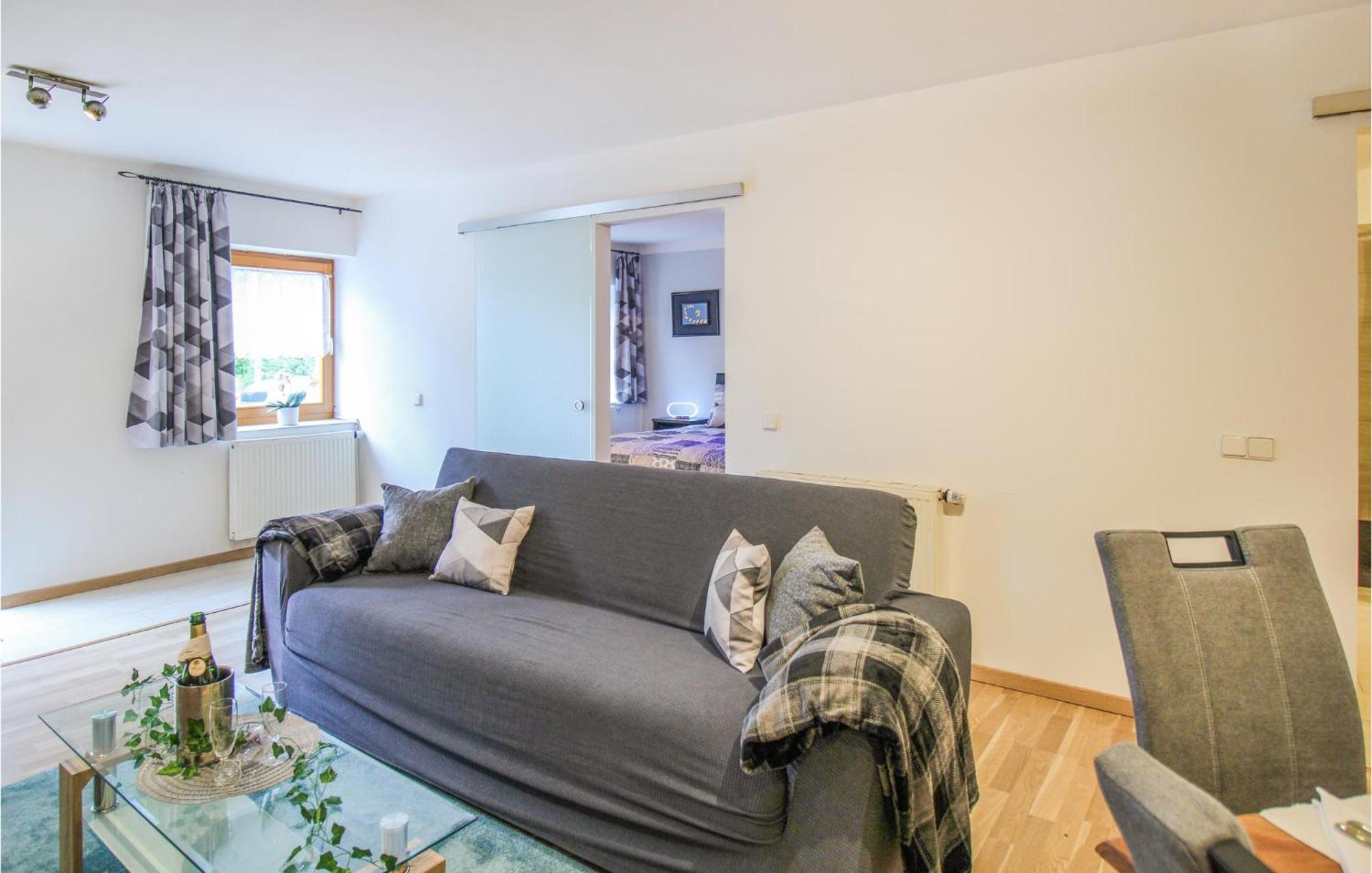 Stunning Apartment In Deggingen With Wifi エクステリア 写真